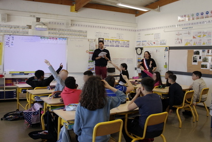 Un conseil Municipal pour vos enfants !